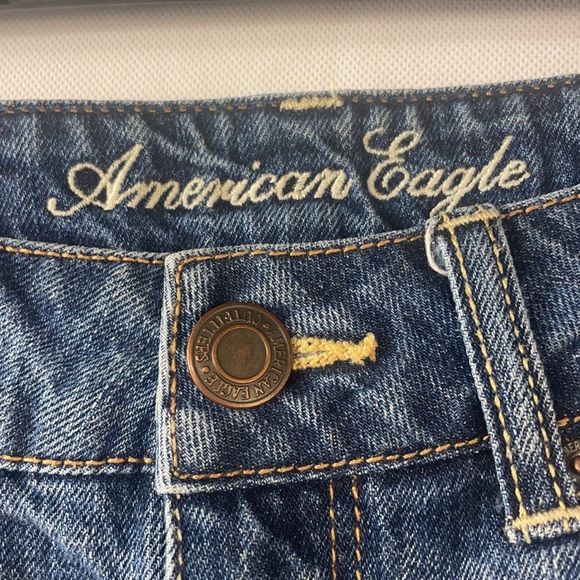 American Eagle Denim Frayed Shorts Lace Pocket - Picture 3 of 5